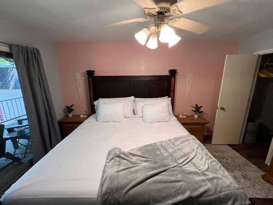 Healing Haven King Bed Suite Dallas Ngoại thất bức ảnh